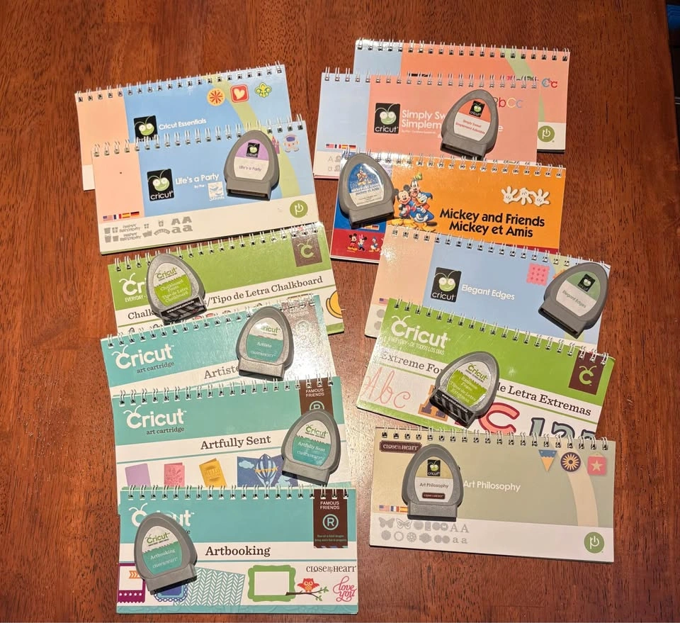 Cricut Expression 2 Mega Bundle Machine with 10 Cartridges - photo 4