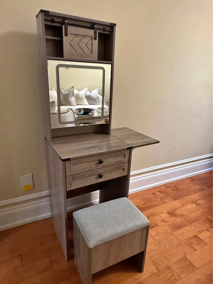 Vanity Desk with LED Mirror & Stool – Excellent Condition