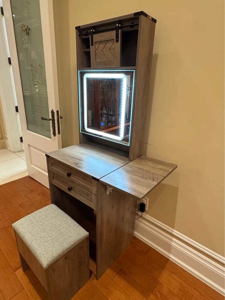 Vanity Desk with LED Mirror & Stool – Excellent Condition - photo 4
