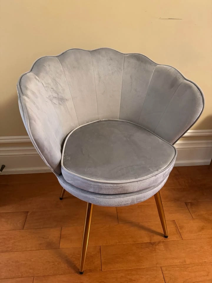 Pair of Grey Velvet Scalloped Shell Chairs with Gold Legs - photo 2
