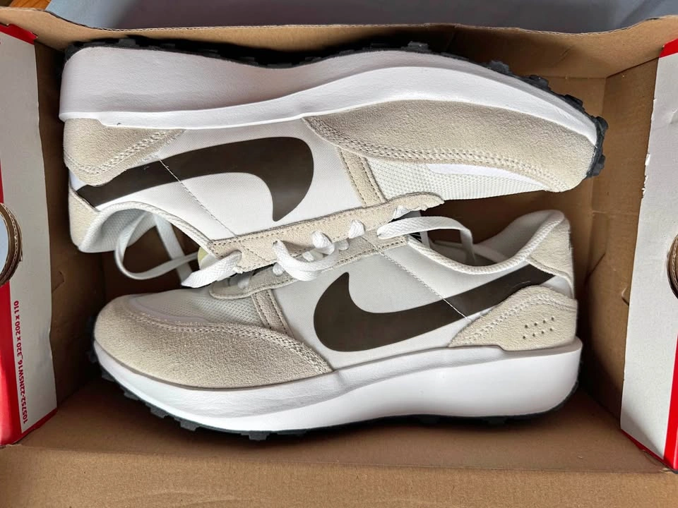 Nike waffle 8.5 M