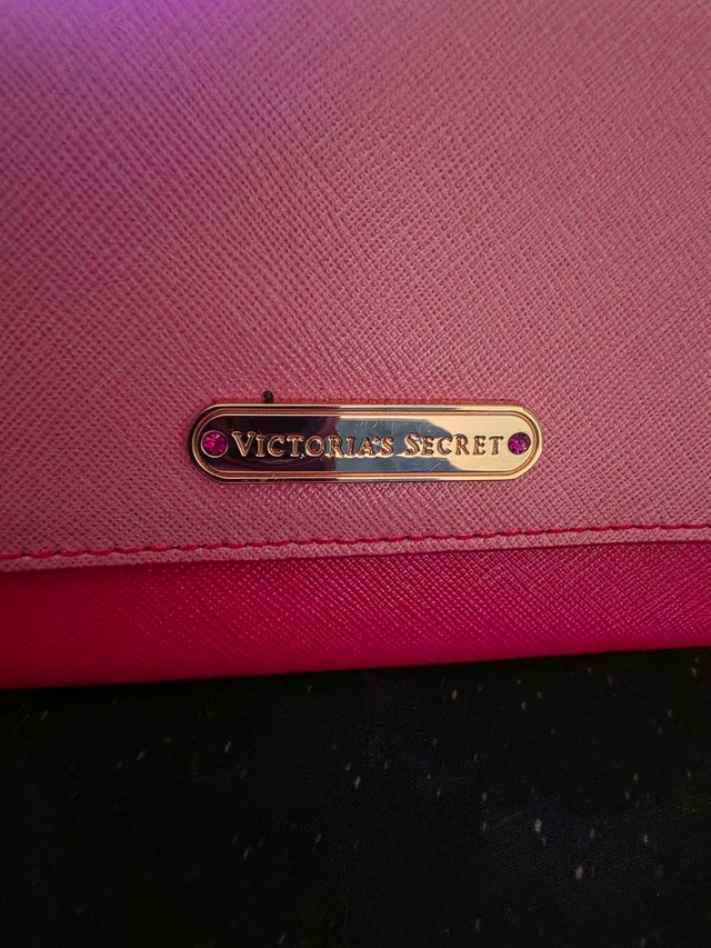Victoria's Secret Wallet - photo 2