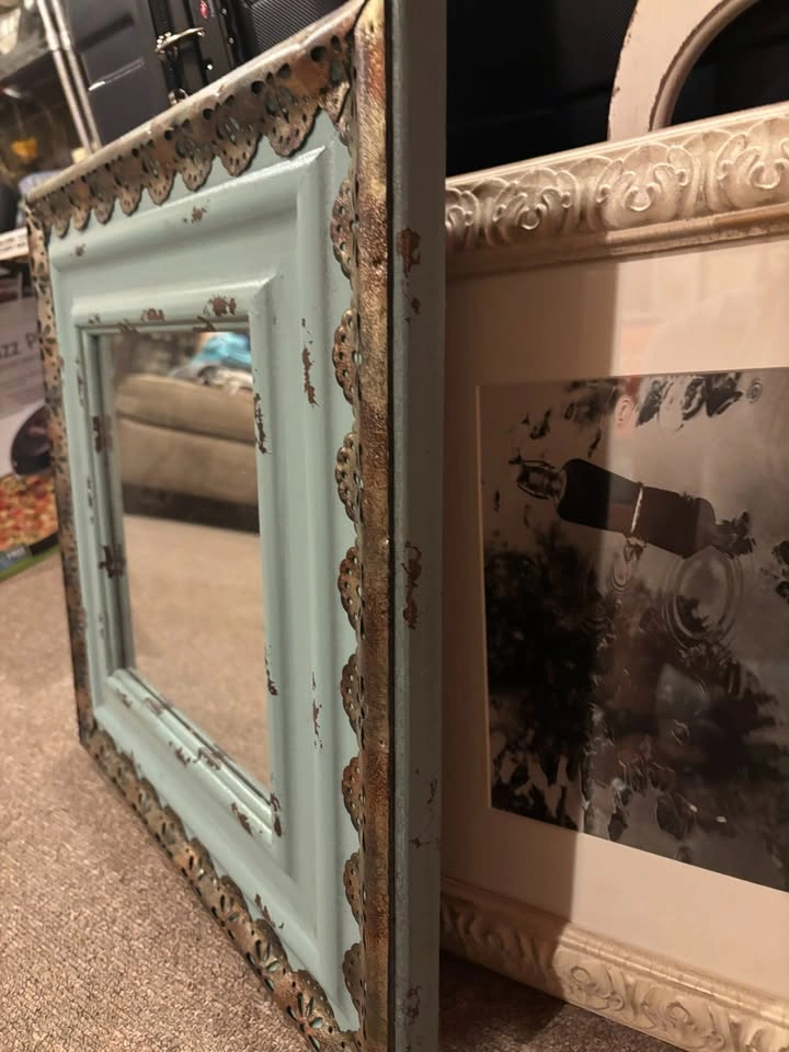 Antique Style Teal Mirror and Wall Clock - photo 5