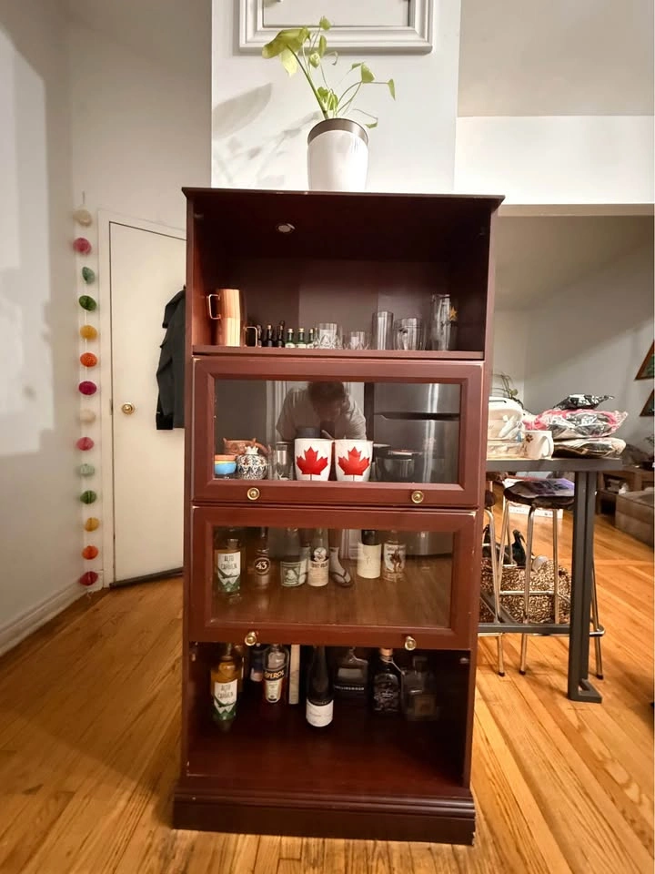 Elegant Antique Dark Wood Bar Cabinet / Display Shelf - photo 4