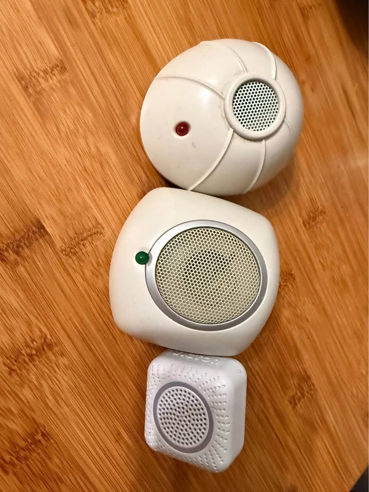Ultrasonic Pest Chaser Repeller Victor - photo 2