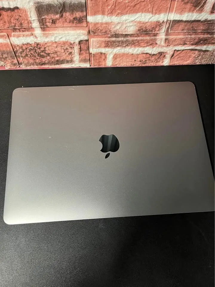 2020 MacBook Pro 13” Upgraded 16GB 500GB SSD 4 USB-C image indicator(4)