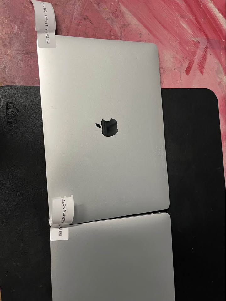Apple MacBook Air 13” 2019 - photo 3
