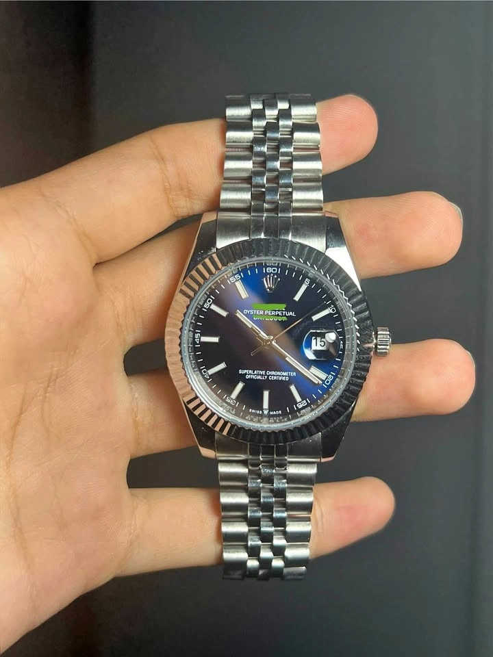 (BEST OFFER) Dark Blue Dial Men’s Watch