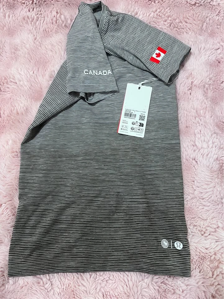 Limited Edition Lululemon Team Canada Swiftly Tech Short Sleeve - photo 5