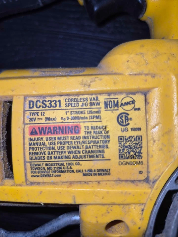 Dewalt Cordless Jigsaw - photo 2