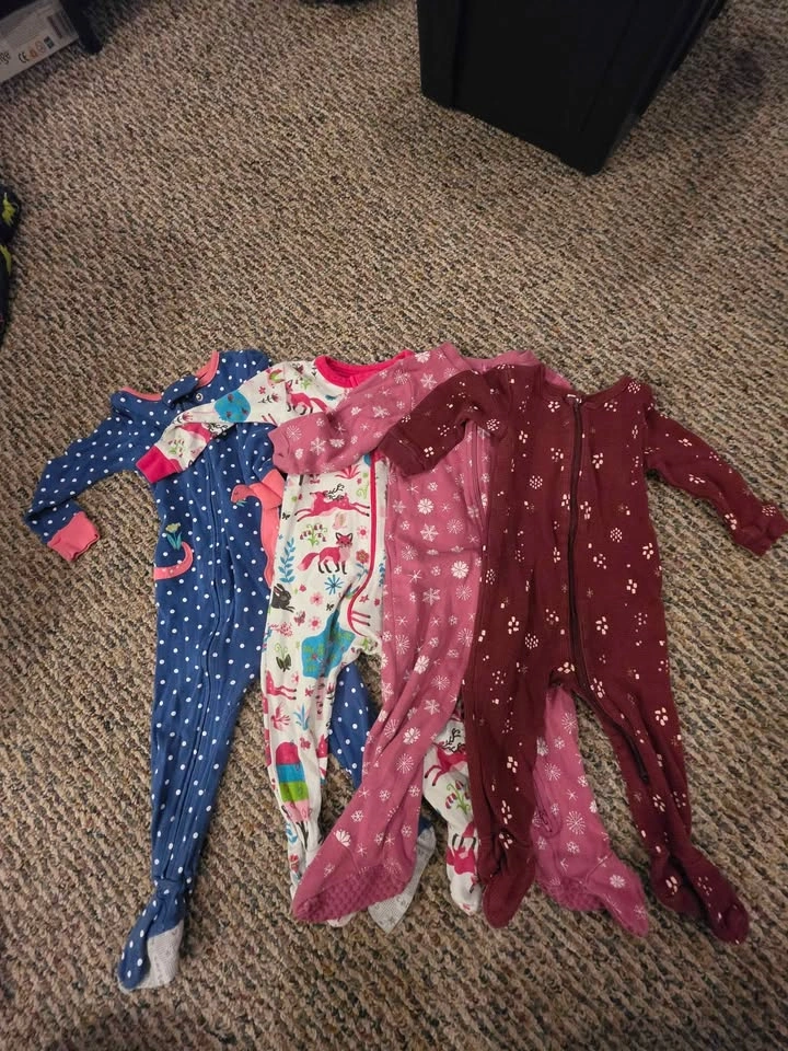 48 piece bundle Girl clothes size 6-12m - photo 2
