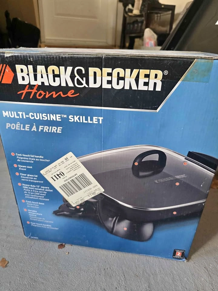 Brand New Black & Decker 12" Electric Multi-Cuisine Skillet