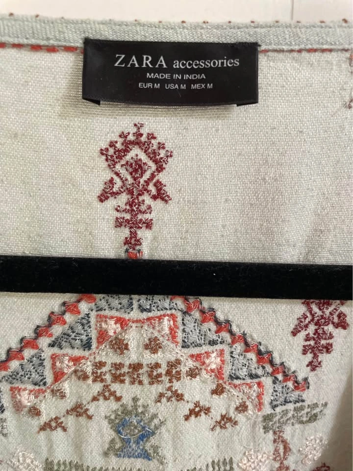 Zara Woman’s Embroidered Fringe Kimono Poncho - photo 4