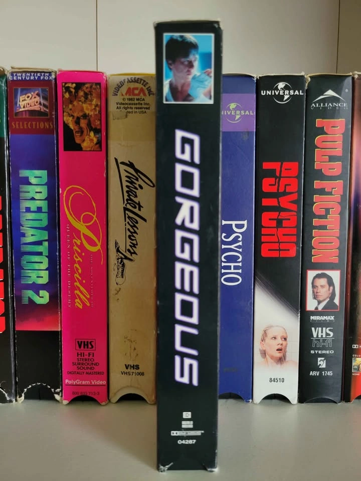 Gorgeous (1999) VHS Movie - photo 3