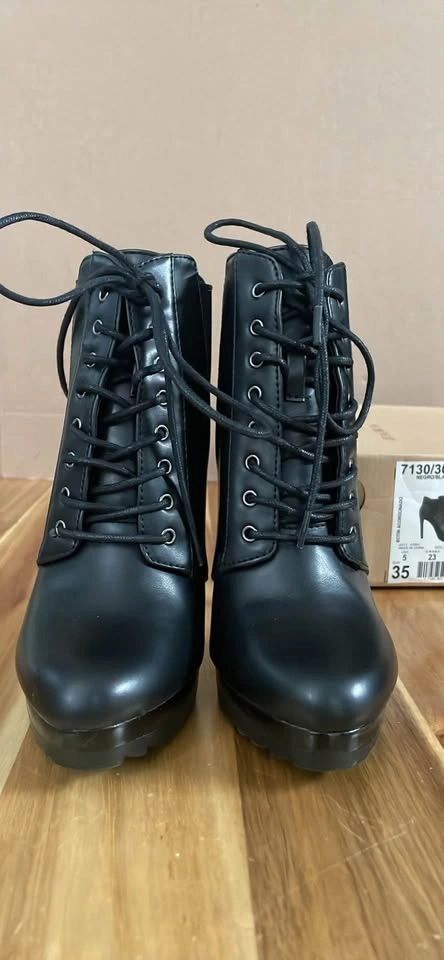 ZARA BLACK LACEUP STILLETO BOOTS - photo 2