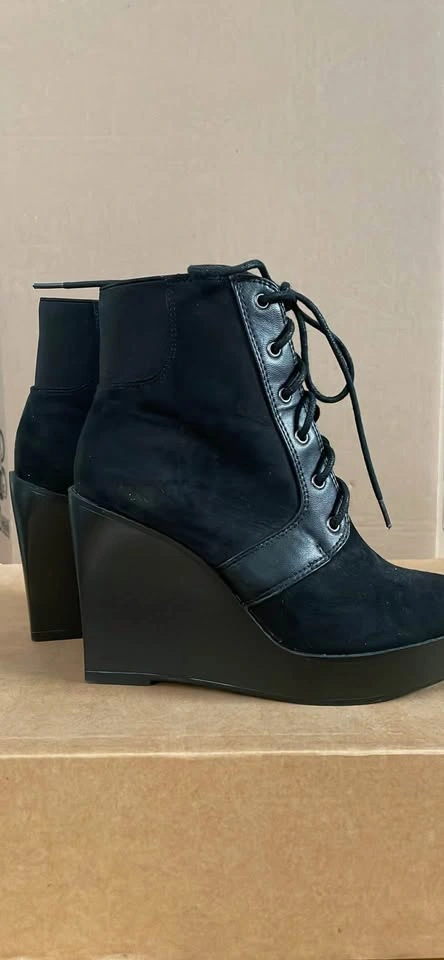 BLACK FAUX SUEDE BOOTS - photo 2
