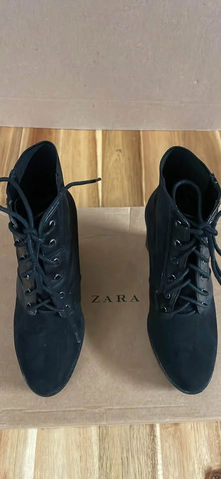 BLACK FAUX SUEDE BOOTS - photo 4