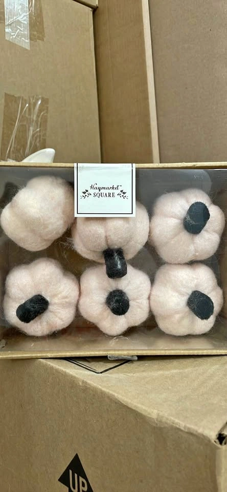PINK PUMPKIN DECOR SET