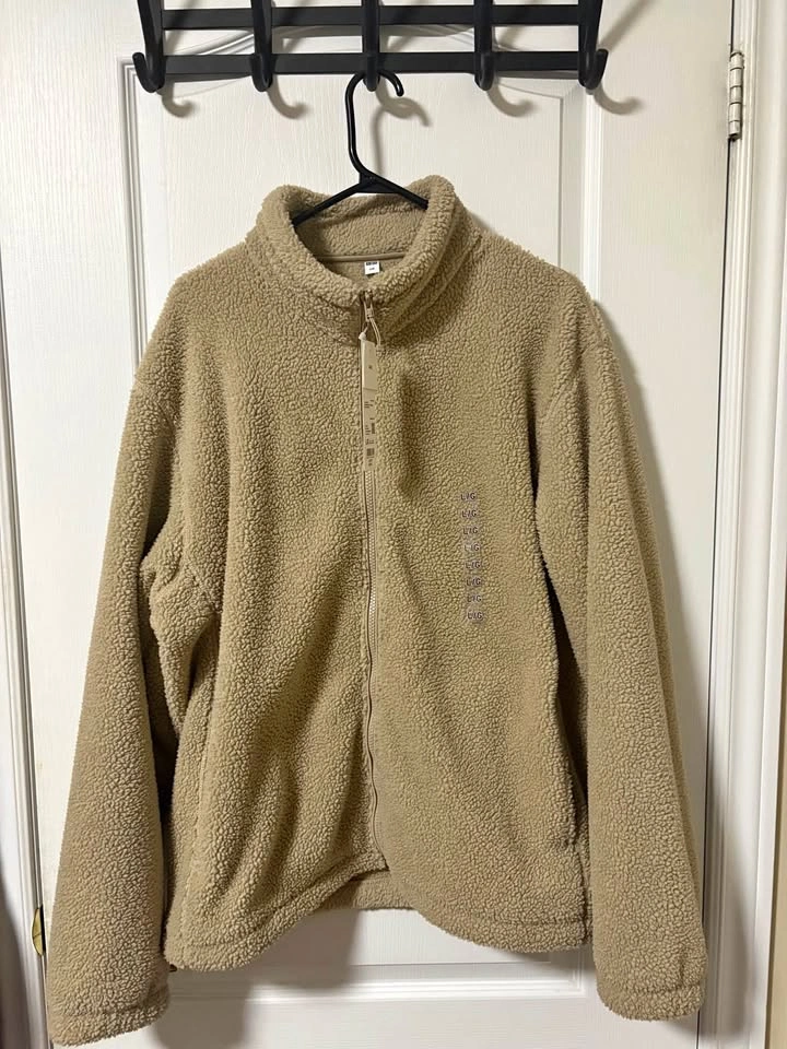 Uniqlo fleece zipup size L