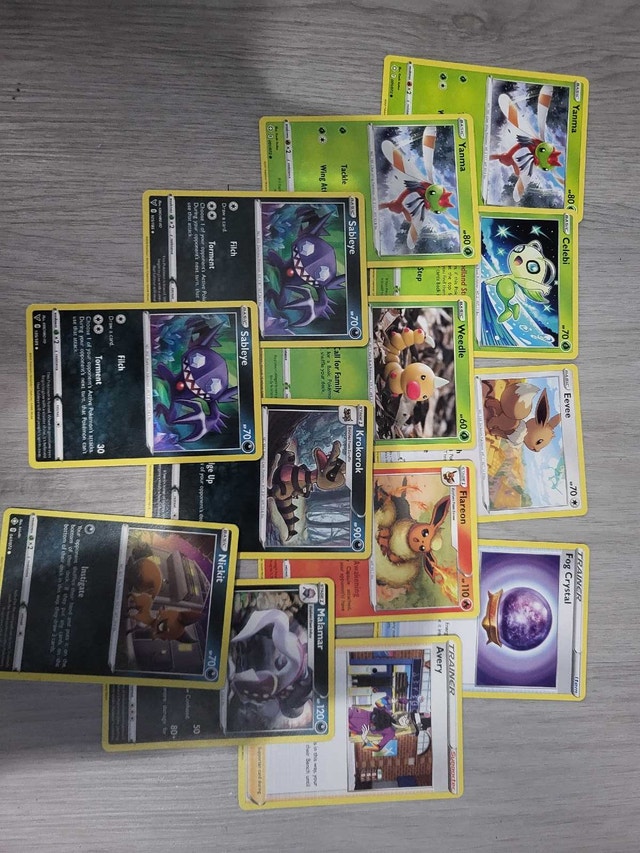 13 Sword & Shield (2020-2022) Era Pokemon Cards