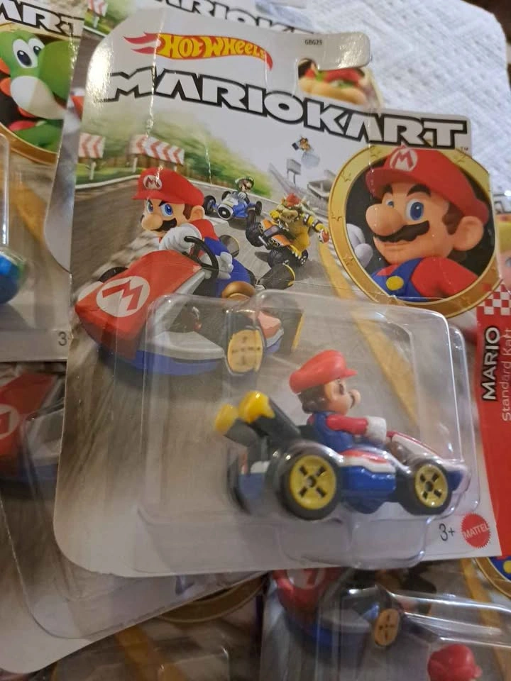 Hot Wheels Mario Kart 8 Diecast Cars Lot New! IMPAIRED PACKS! - photo 4