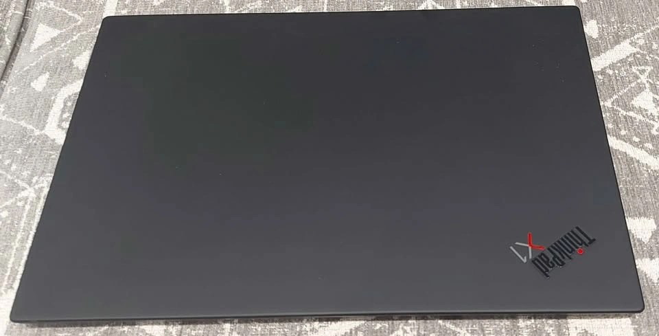 Lenovo Thinkpad X1 Carbon Gen 8 i5 16GB 256GB NVMe - photo 2