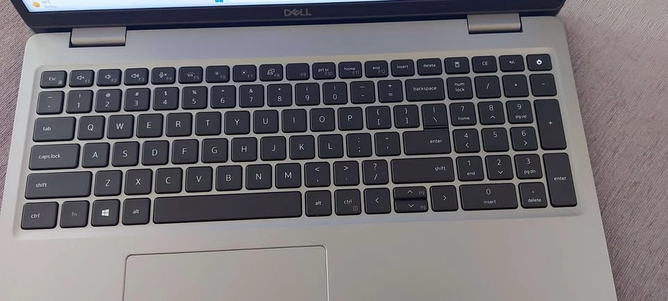 Dell Latitude 5520 i5(11th gen) 16GB 256GB NVMe (1 available) - photo 2