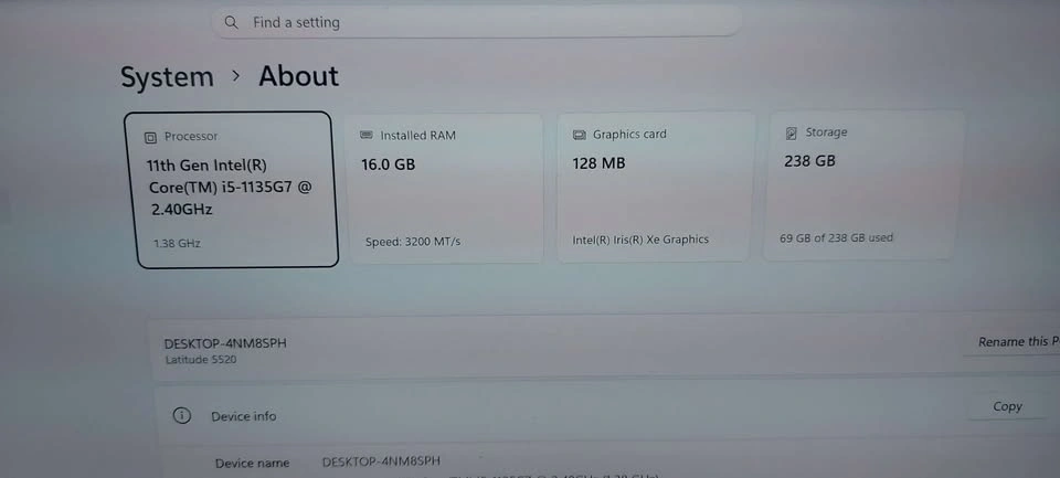 Dell Latitude 5520 i5(11th gen) 16GB 256GB NVMe (1 available) - photo 5