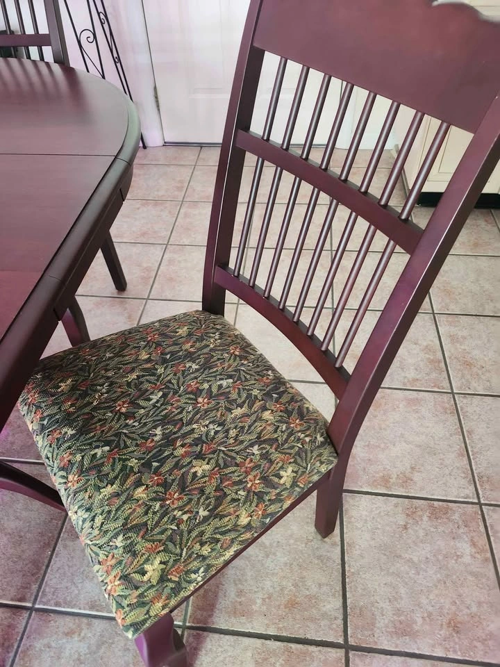 Athol Dining Table - photo 3