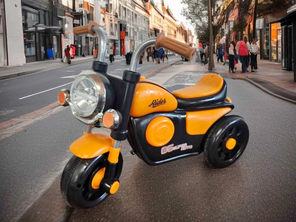 Rider Super 05 Moto 3-Wheeled Ride-On Toy for Kids 1-5
