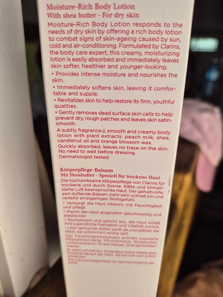 New Clarins Moisture-Rich Body Lotion, 7 oz - photo 2