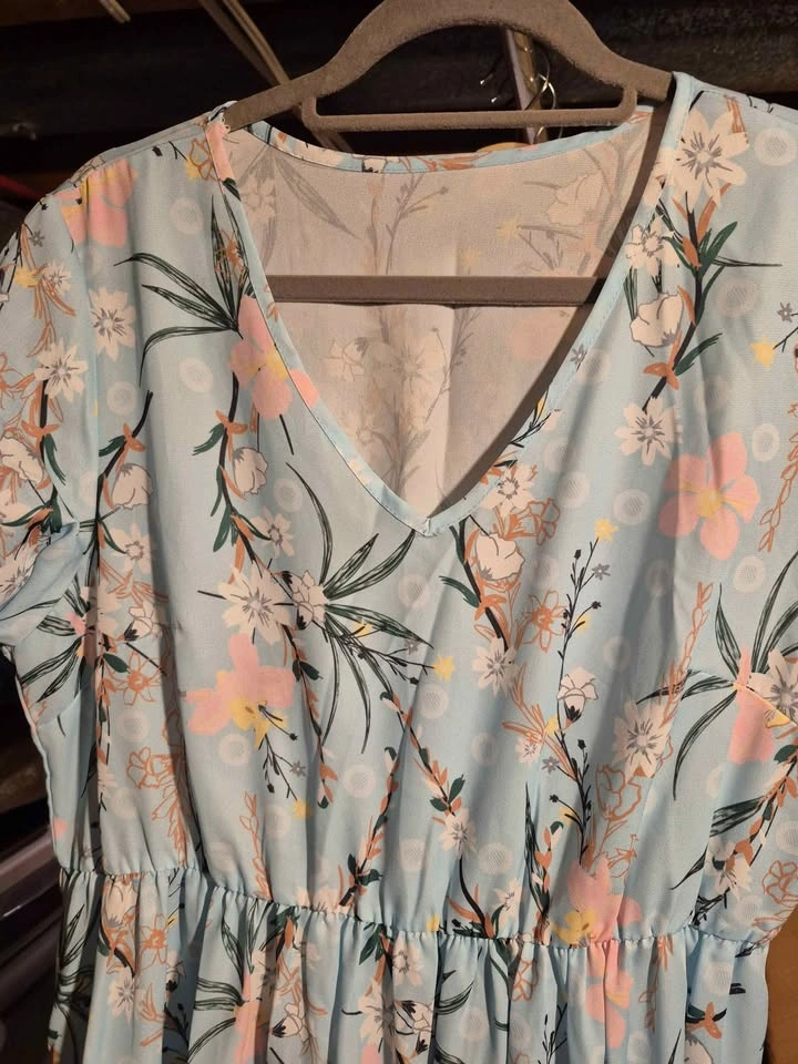Light Blue Floral Short Sleeve Dress, 1XL - photo 2