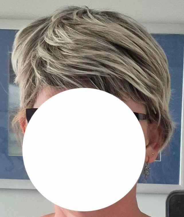 Short Layered Ash Blonde Highlighted Wig - photo 2