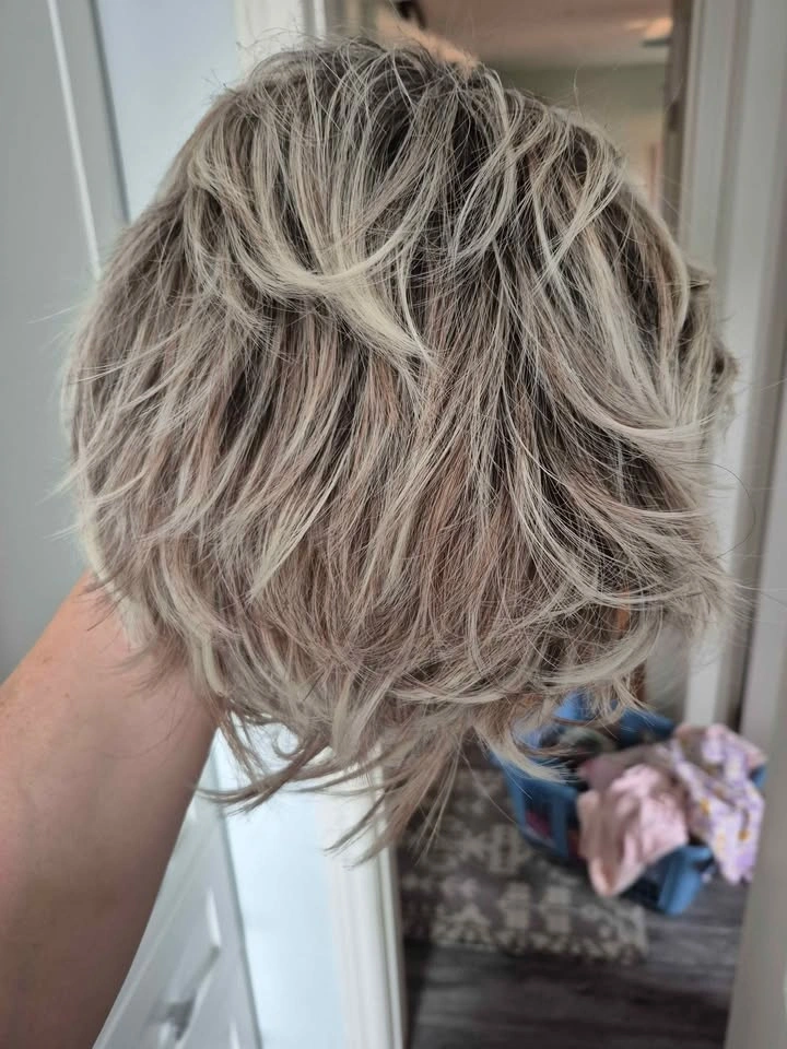 Short Layered Ash Blonde Highlighted Wig - photo 3