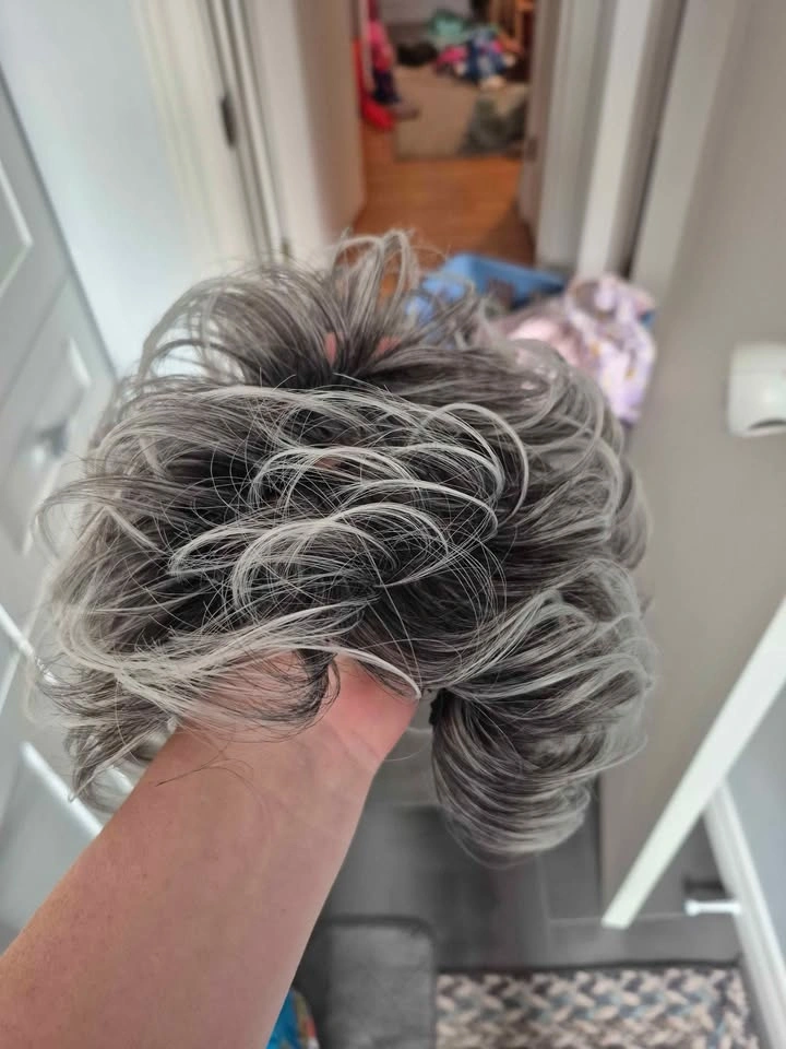 Short Curly Salt and Pepper Wig - photo 4