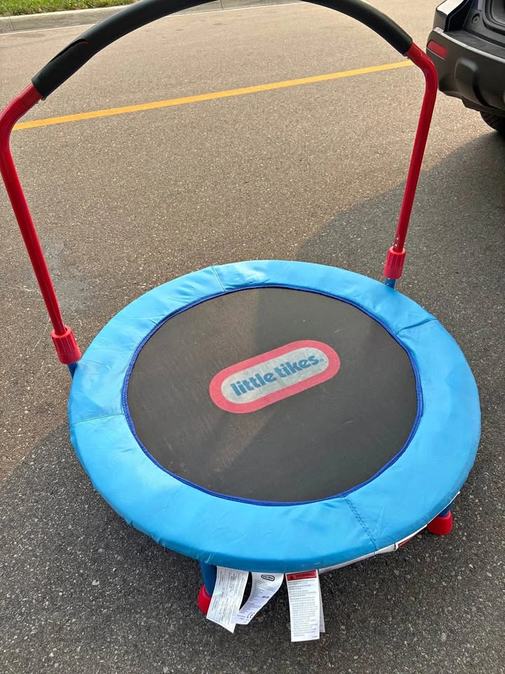 Little Tikes 3-Foot Trampoline