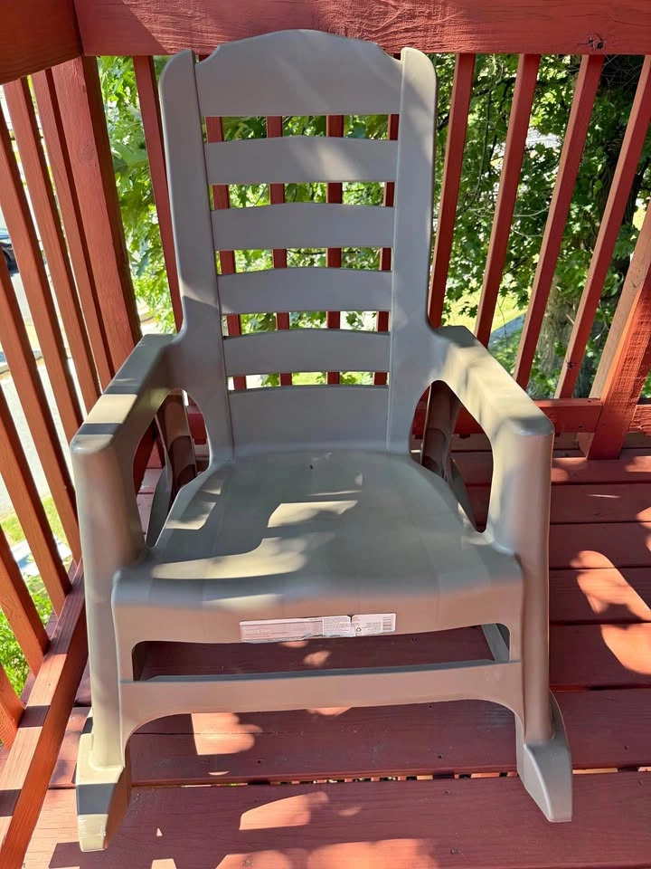 Big Easy Rocking Chairs