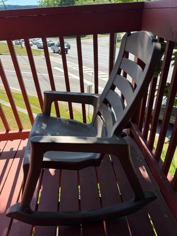 Big Easy Rocking Chairs - photo 2