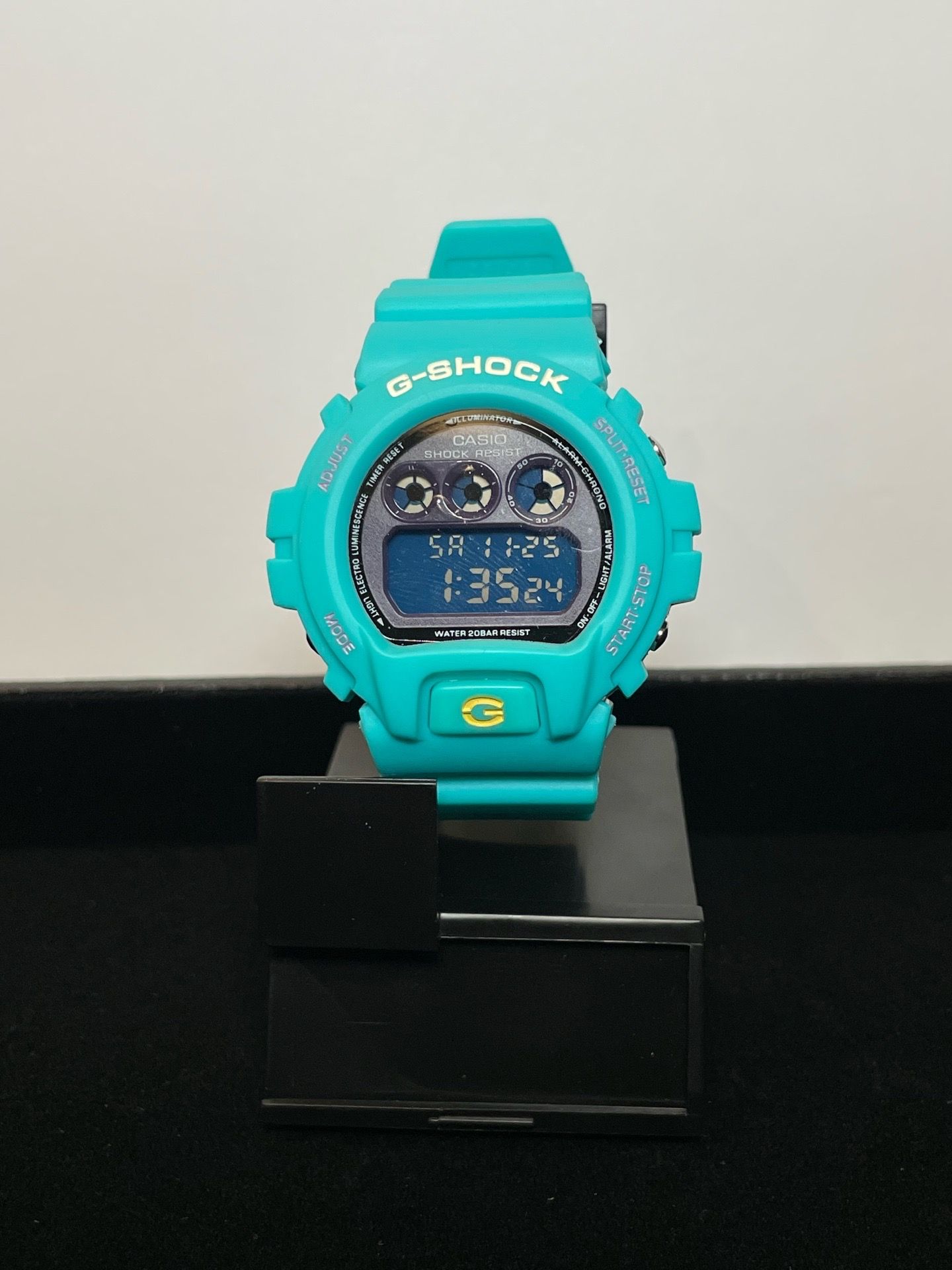Casio G-Shock DW-6900 Teal
