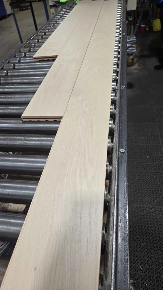 5" Red Oak Select & Better Hardwood Flooring - photo 5