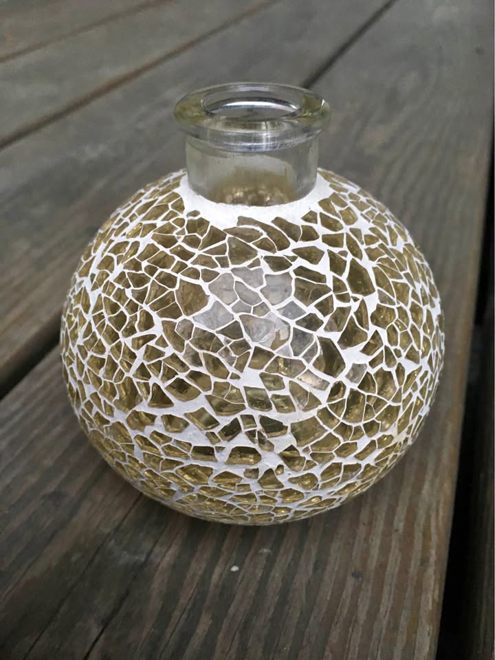 Gold Mosaic Decorative Glass Bottle - 4" Tall - Like New