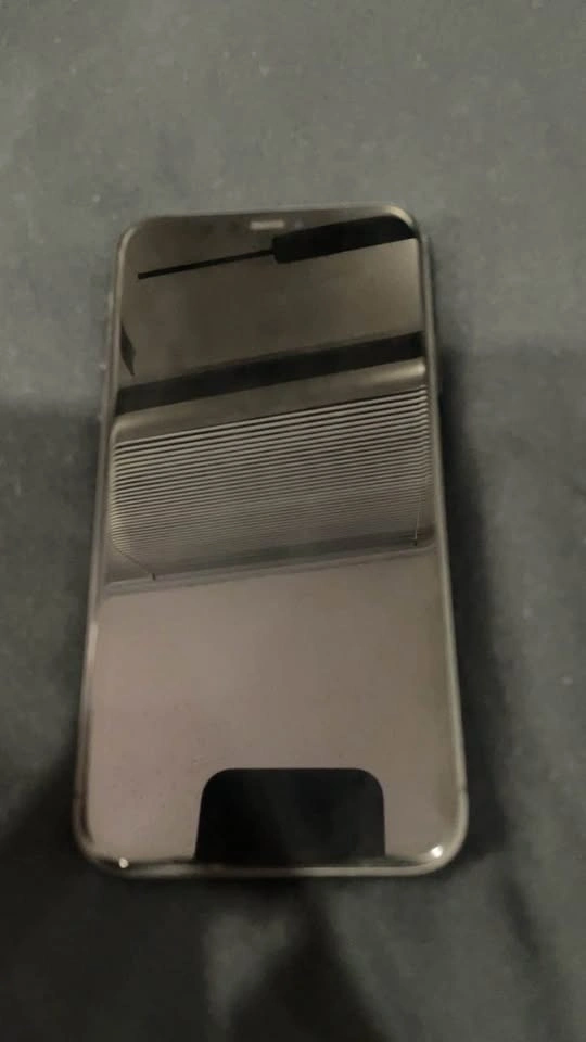 Apple iPhone 11 - photo 2