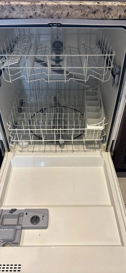Kenmore Dishwasher for parts or repair - photo 2