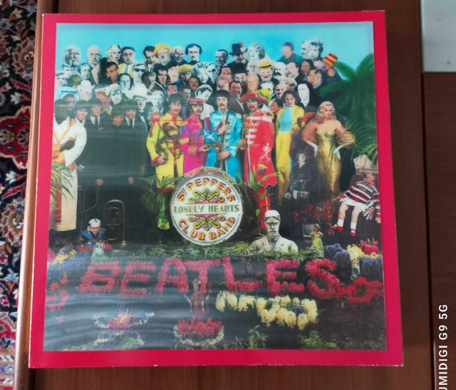 The Beatles Sgt. Pepper's Lonely Hearts Club Band Super Deluxe