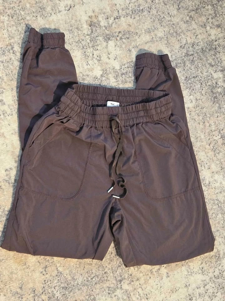 TNA Joggers – XS – Chocolate Brown/Burgundy