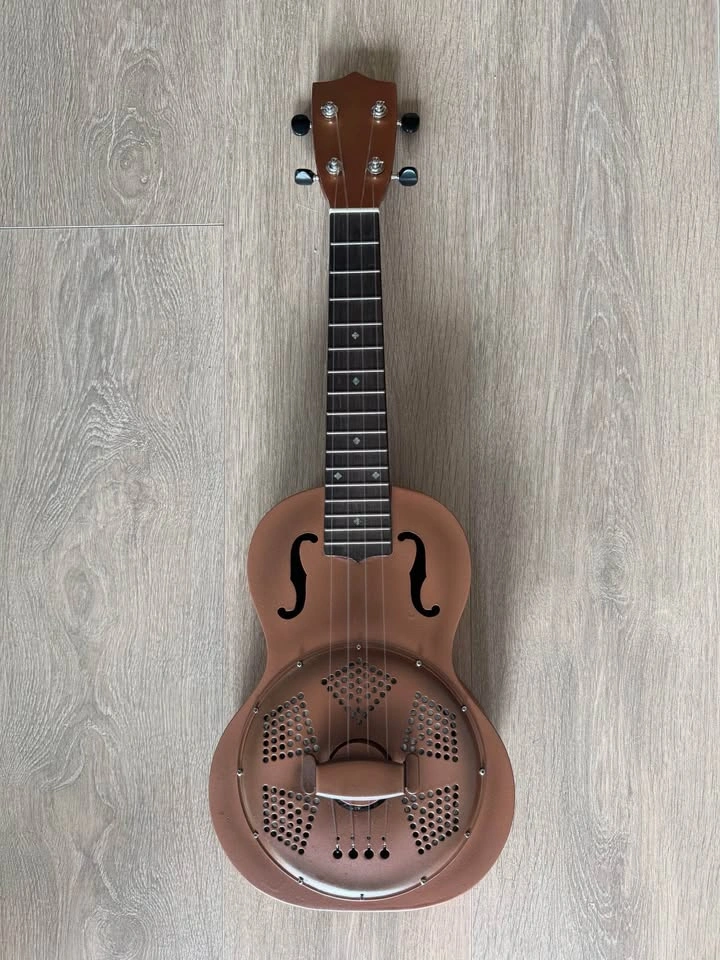 Gretsch Resonator Concert Ukulele w/ Padded Gig Bag - photo 2