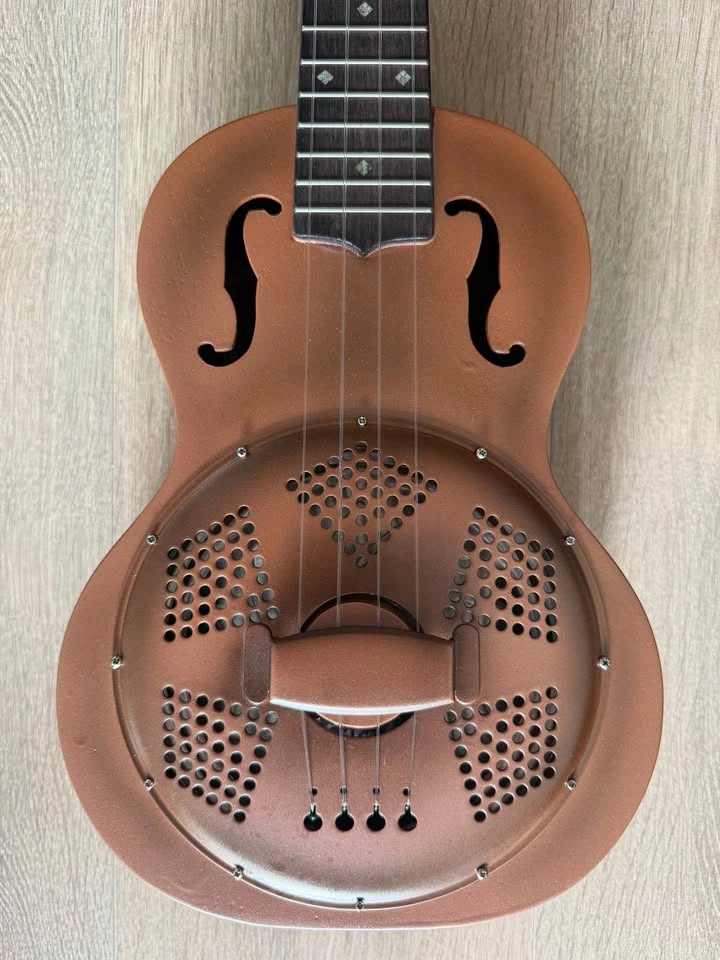 Gretsch Resonator Concert Ukulele w/ Padded Gig Bag - photo 3
