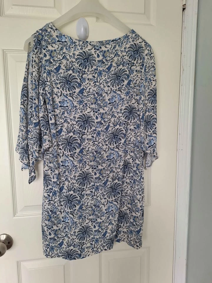 Blue and White Floral Split Sleeve Tunic Top - photo 3