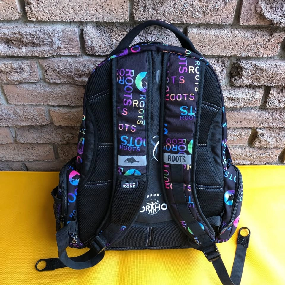 Roots Backpack LOOKS BRAND NEW!!!! - photo 3