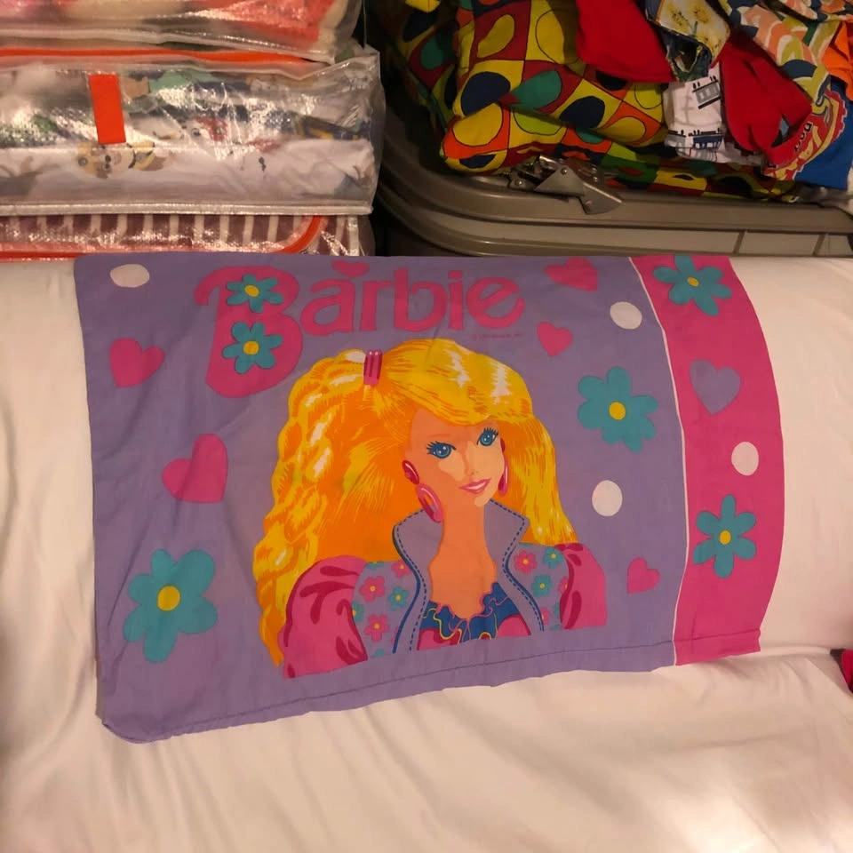 Vintage Barbie Pillowcase - photo 2
